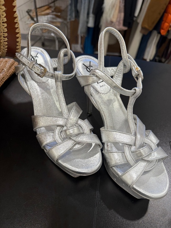 Yves Saint Laurent Shoes - YSL Tribute platform